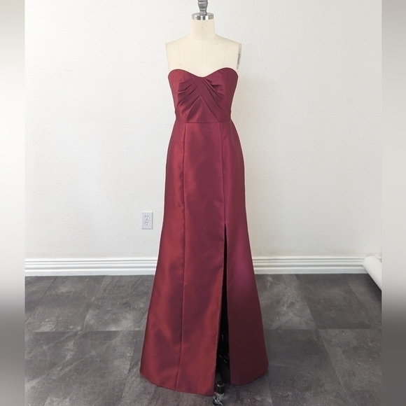 Alfred Sung Strapless Sweetheart A Line Gown Red 2 formal prom wedding gala - Picture 1 of 8